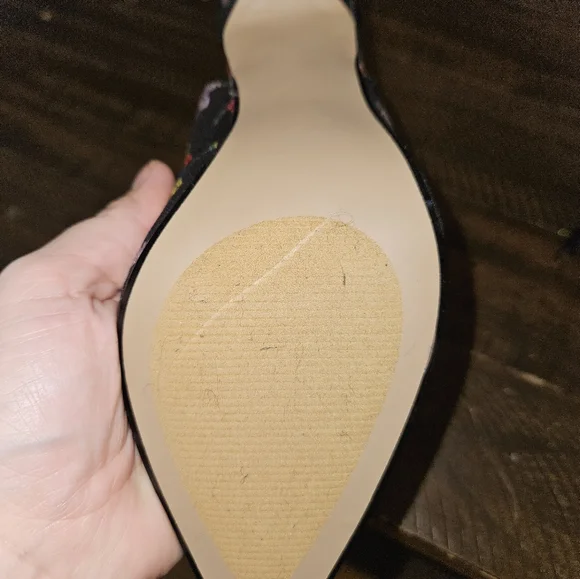 Betsy Johnson Ginjer heels - Picture 15 of 16